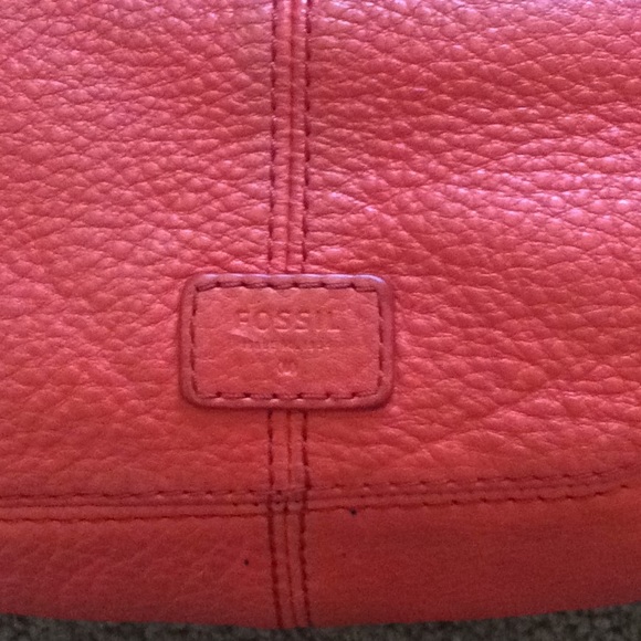 Fossil Large Hobo Satchel - Picture 5 of 8